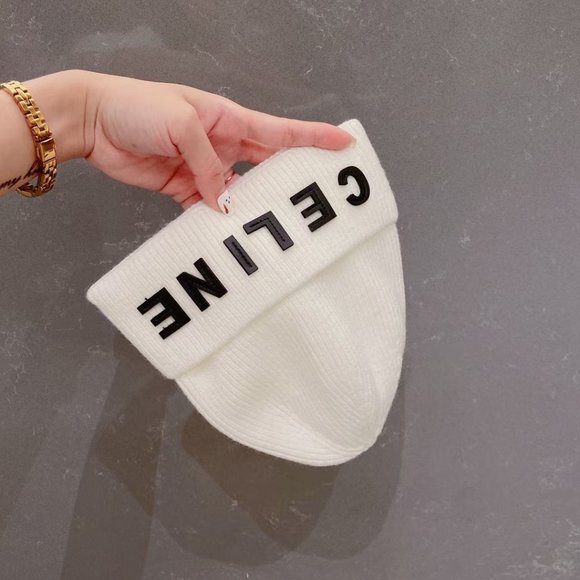 💎✨AUTHENTIC✨💎CELINE hat - Picture 5 of 6